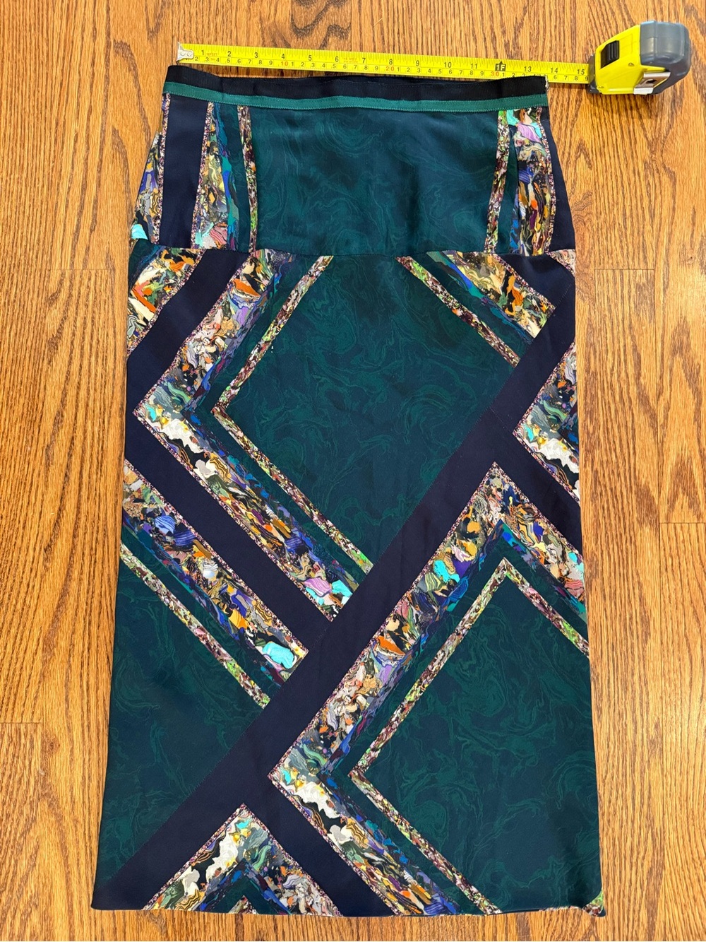 Dries Van Noten 100% Silk Skirt